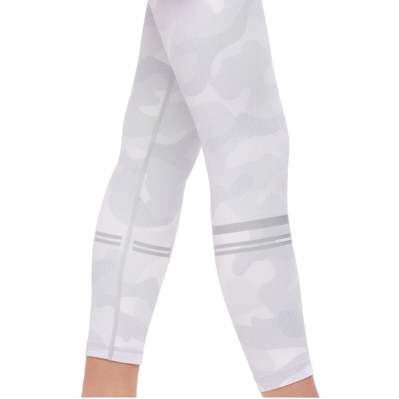 Lilybod Nina 7/8 Length High Waist Leggings White Camo Size Medium - Picture 4 of 11